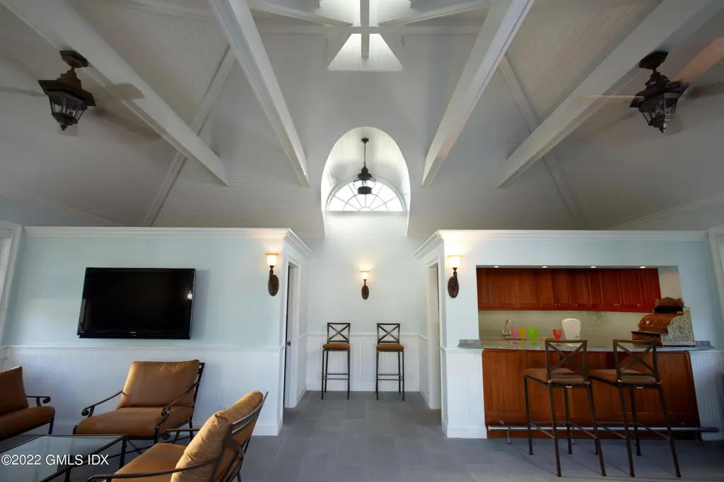 229 Umpawaug Road Redding CT 06896