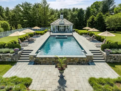 229 Umpawaug Road Redding CT 06896
