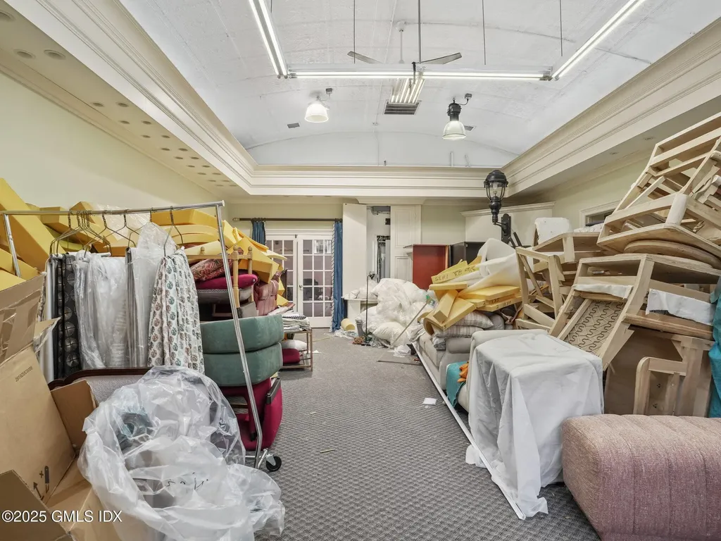 255 Mill Street Greenwich CT 06830