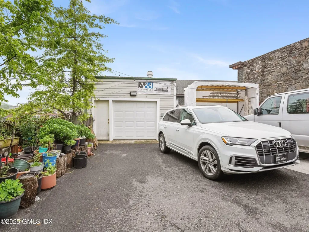 255 Mill Street Greenwich CT 06830