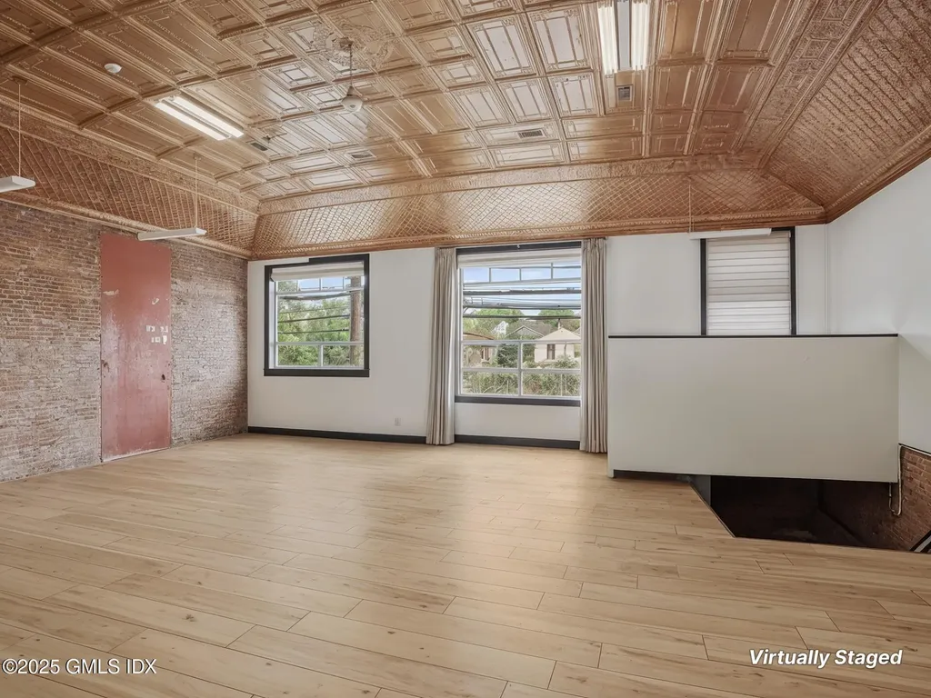 255 Mill Street Greenwich CT 06830