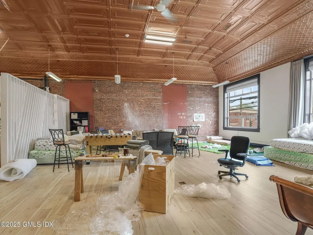 255 Mill Street Greenwich CT 06830