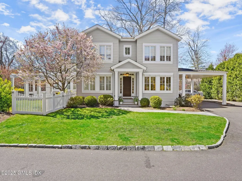 2 Bennett Street Old Greenwich CT 06870