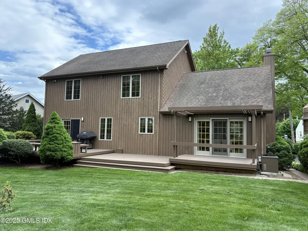 7 Brook Crossway Greenwich CT 06831