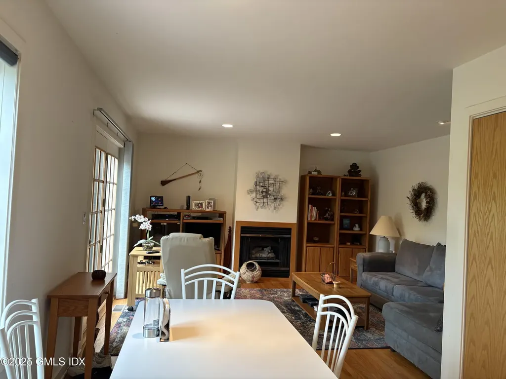 7 Brook Crossway Greenwich CT 06831