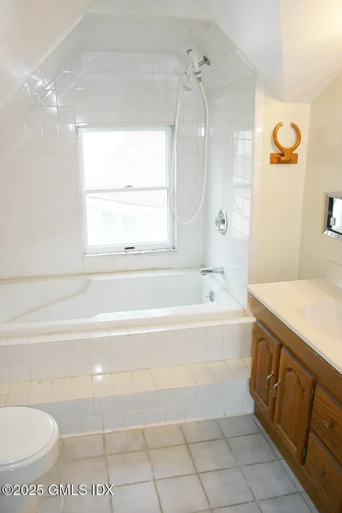 30 Woodland Drive Greenwich CT 06830