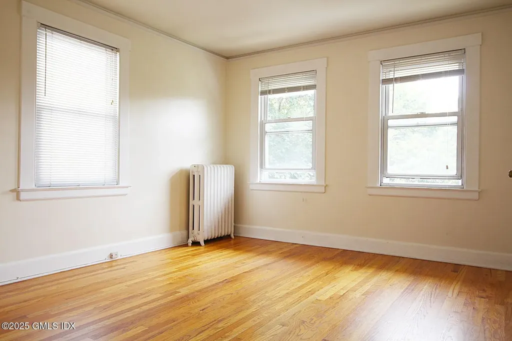 28 Locust Street Greenwich CT 06830