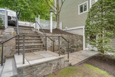 333 Palmer Hill Road Riverside CT 06878