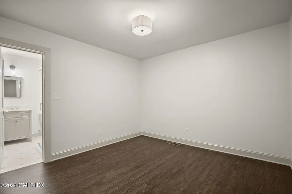 154 Henry Street Greenwich CT 06830