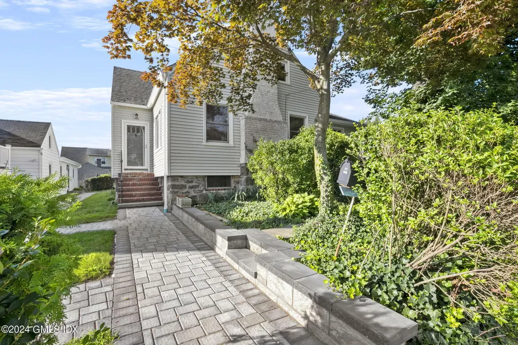 154 Henry Street Greenwich CT 06830