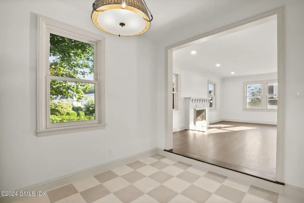 154 Henry Street Greenwich CT 06830