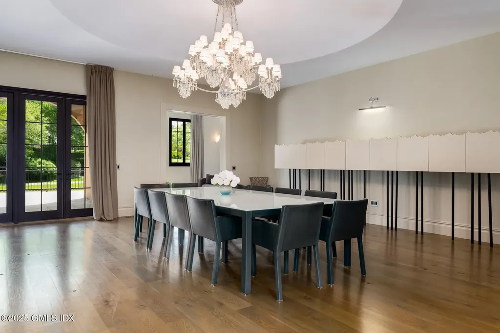 41 Meadow Wood Drive Greenwich CT 06830