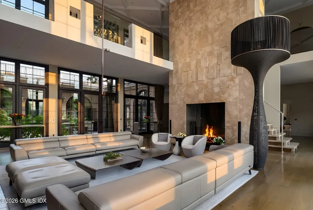 41 Meadow Wood Drive Greenwich CT 06830