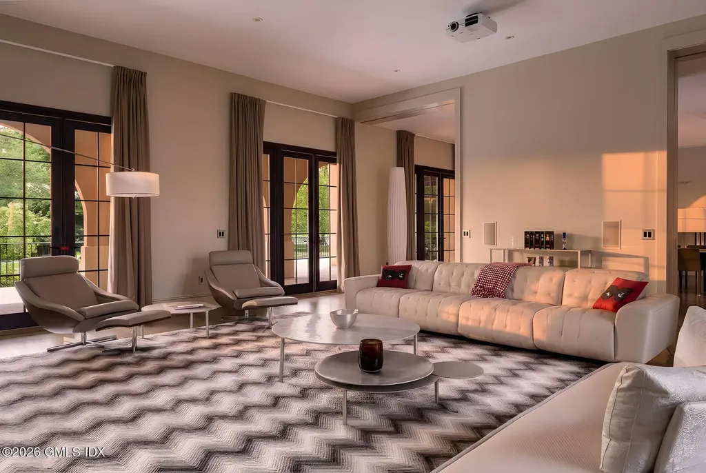 41 Meadow Wood Drive Greenwich CT 06830