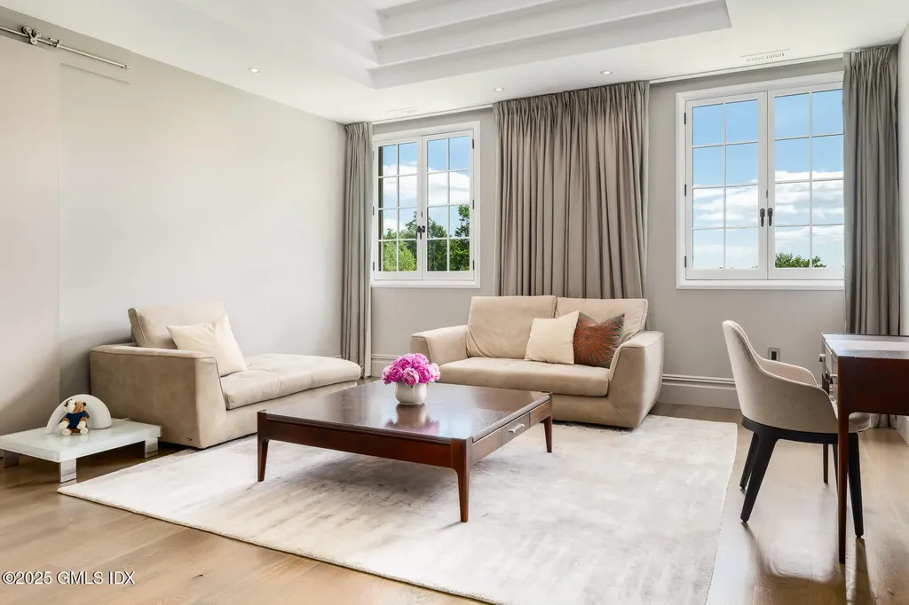 41 Meadow Wood Drive Greenwich CT 06830