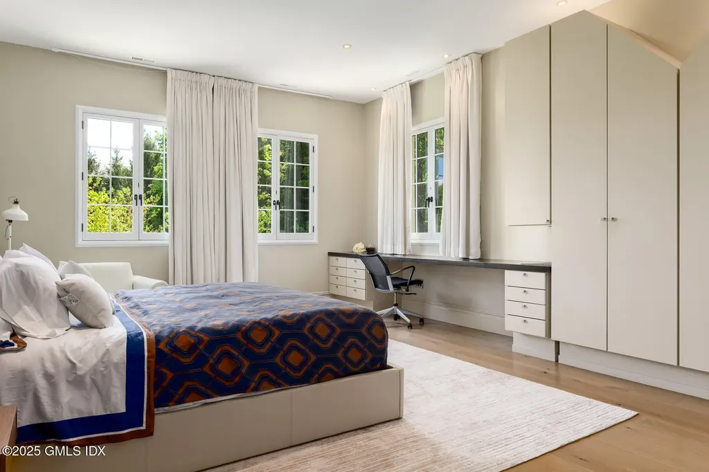 41 Meadow Wood Drive Greenwich CT 06830