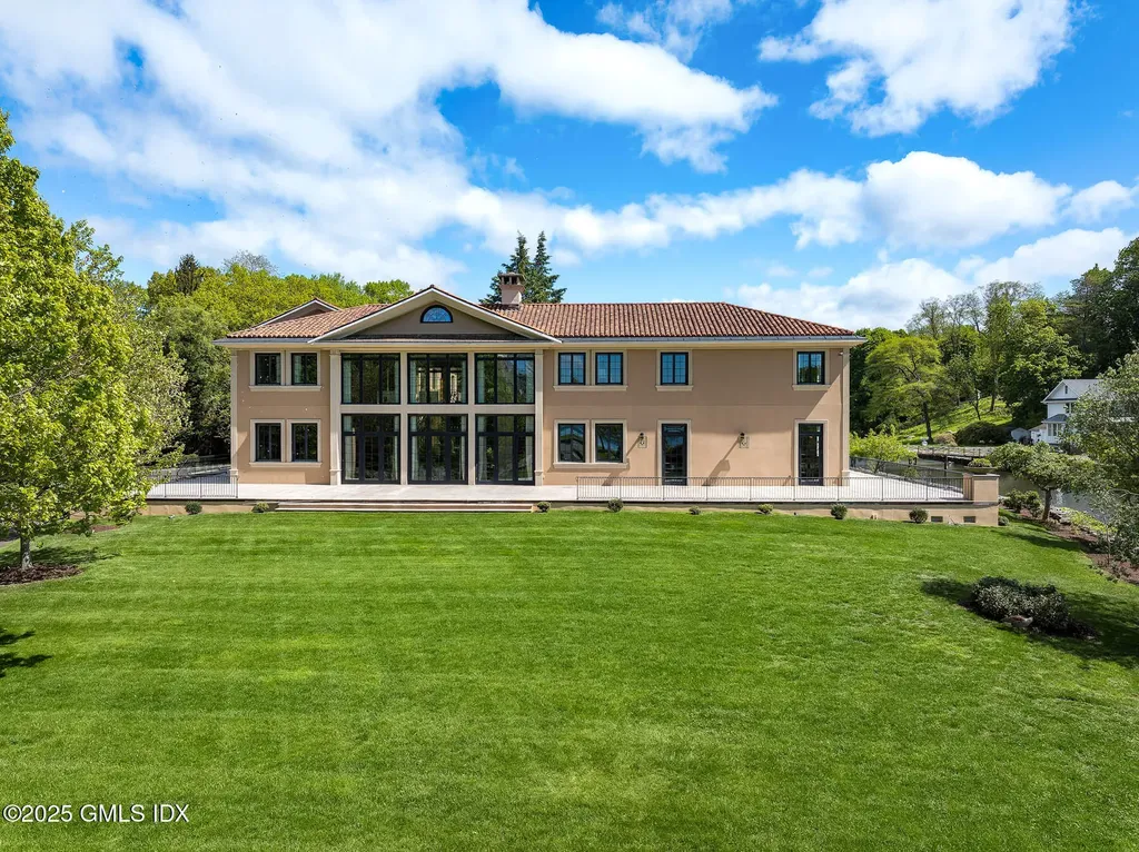 41 Meadow Wood Drive Greenwich CT 06830