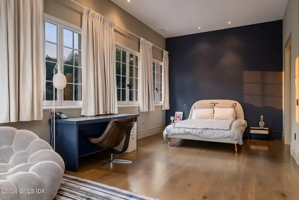 41 Meadow Wood Drive Greenwich CT 06830
