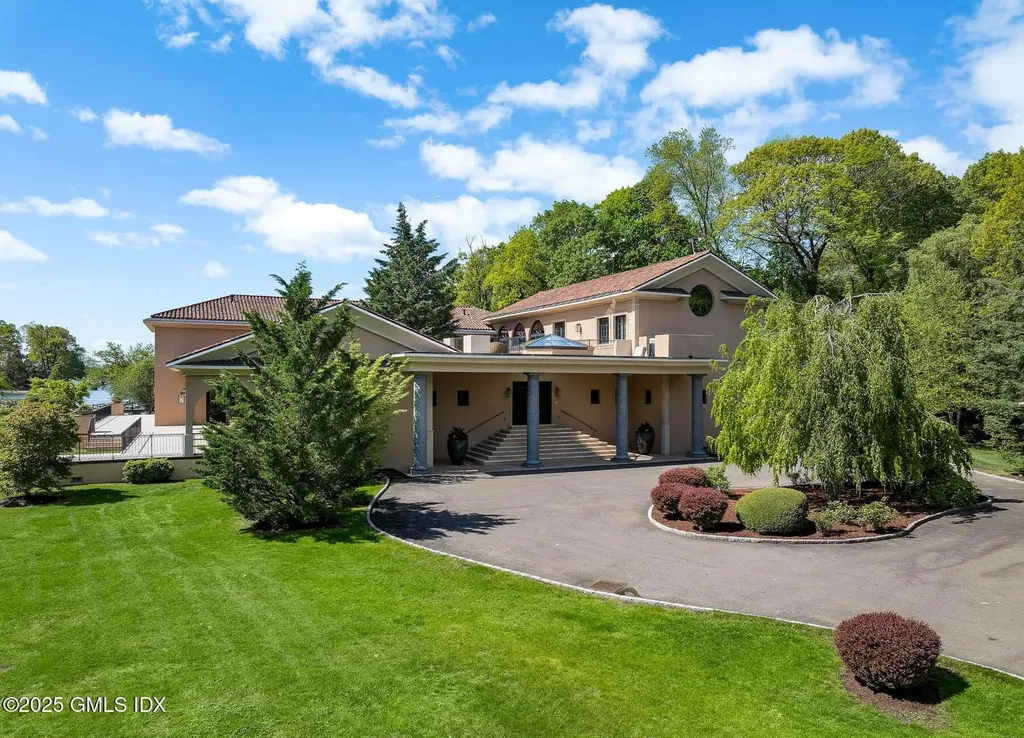 41 Meadow Wood Drive Greenwich CT 06830