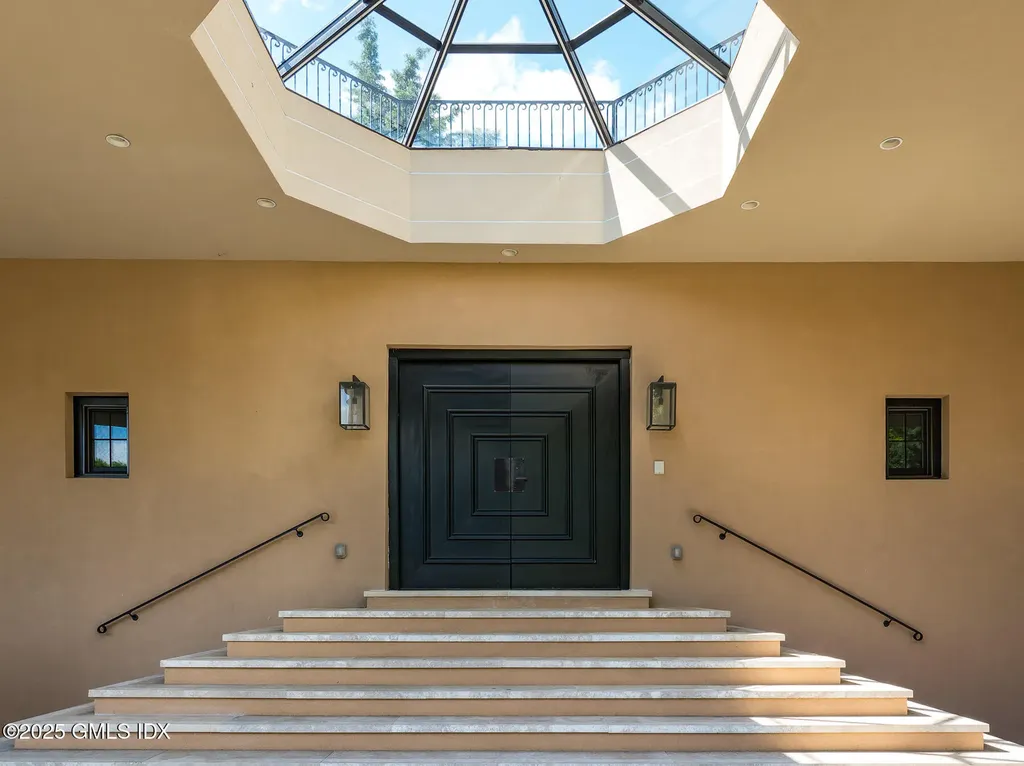 41 Meadow Wood Drive Greenwich CT 06830