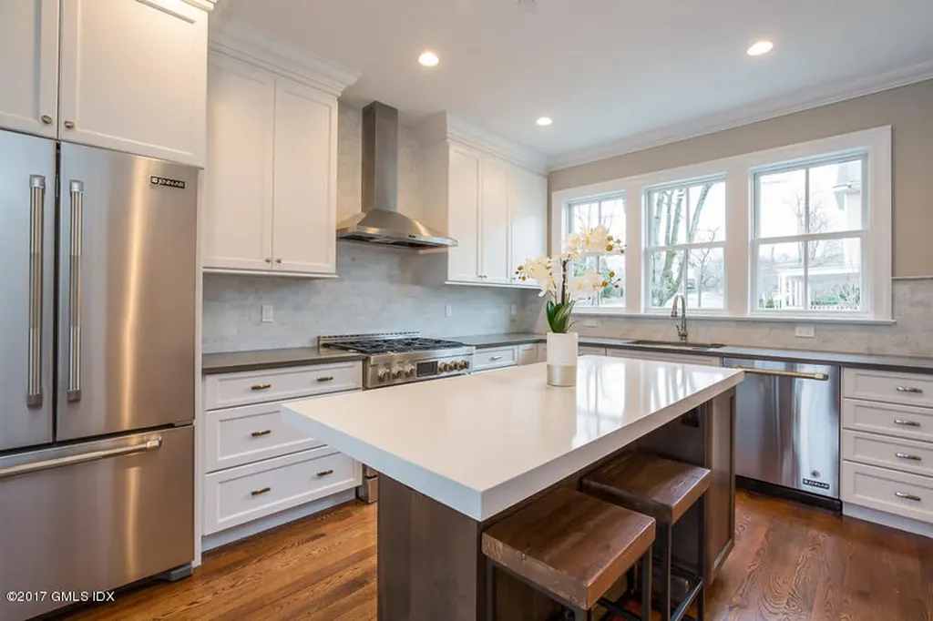 52 Brookside Drive Greenwich CT 06830