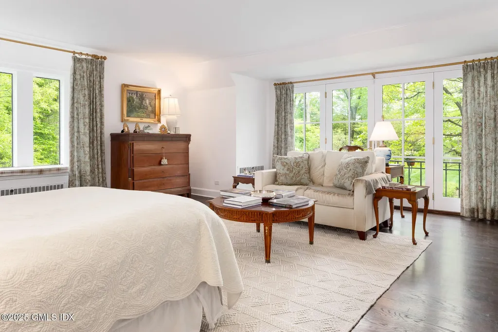 78 Khakum Wood Road Greenwich CT 06831