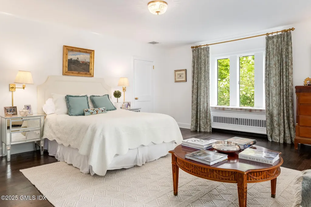 78 Khakum Wood Road Greenwich CT 06831