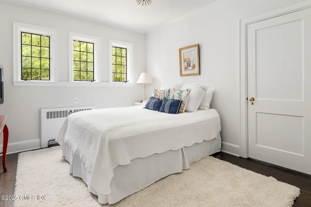 78 Khakum Wood Road Greenwich CT 06831