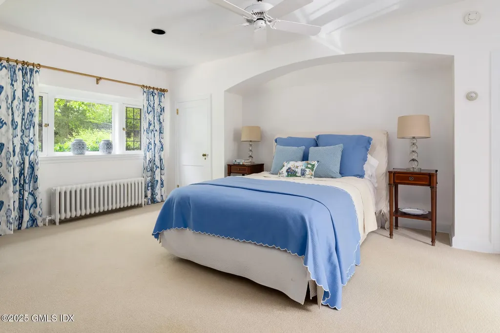 78 Khakum Wood Road Greenwich CT 06831