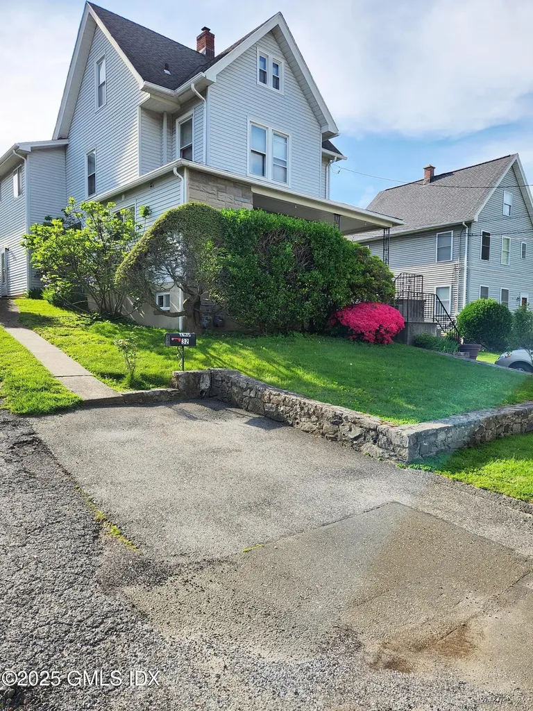 32 Orchard Place Greenwich CT 06830