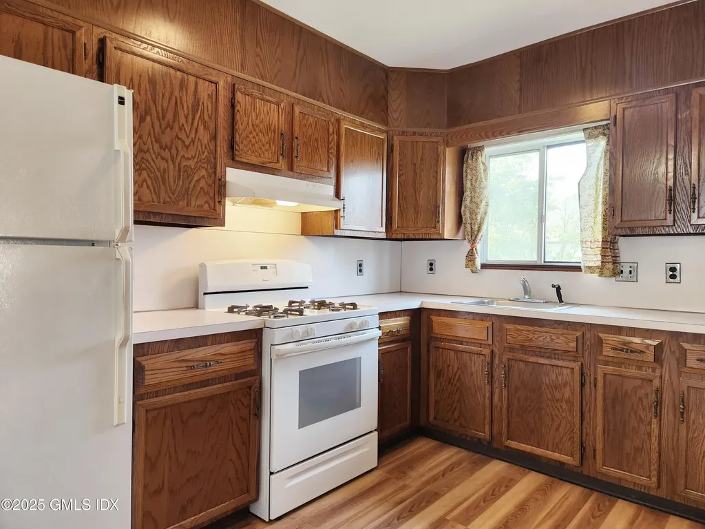 32 Orchard Place Greenwich CT 06830