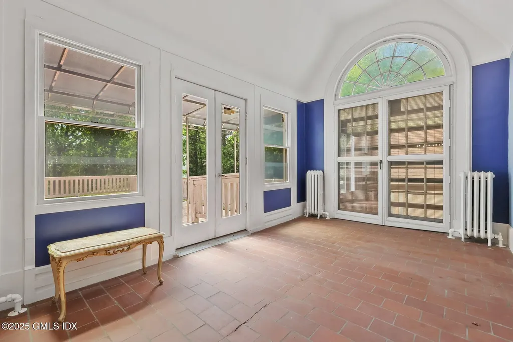 26 Shady Lane Greenwich CT 06831