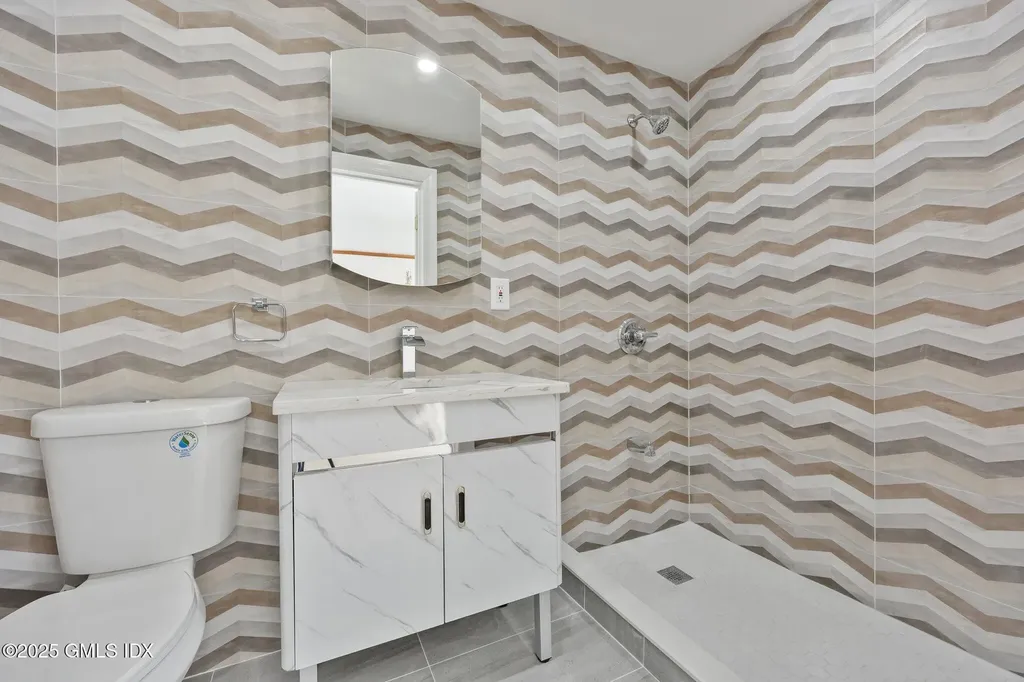 26 Shady Lane Greenwich CT 06831