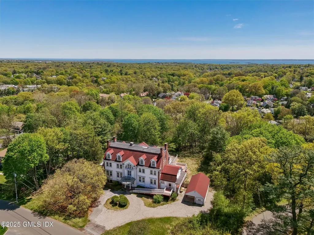 26 Shady Lane Greenwich CT 06831