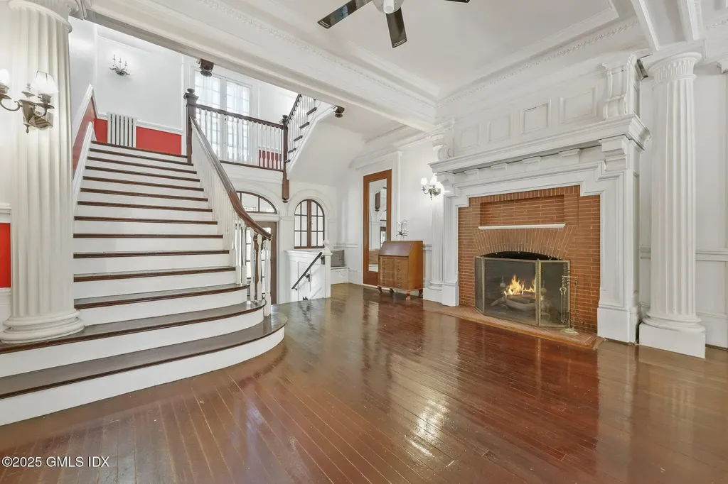 26 Shady Lane Greenwich CT 06831