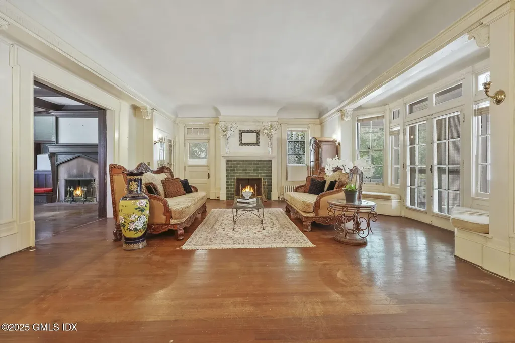 26 Shady Lane Greenwich CT 06831