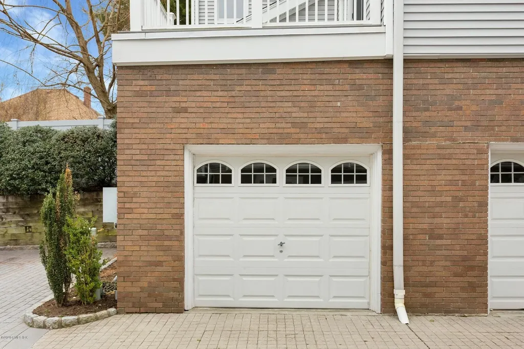 37 Davenport Avenue Greenwich CT 06830