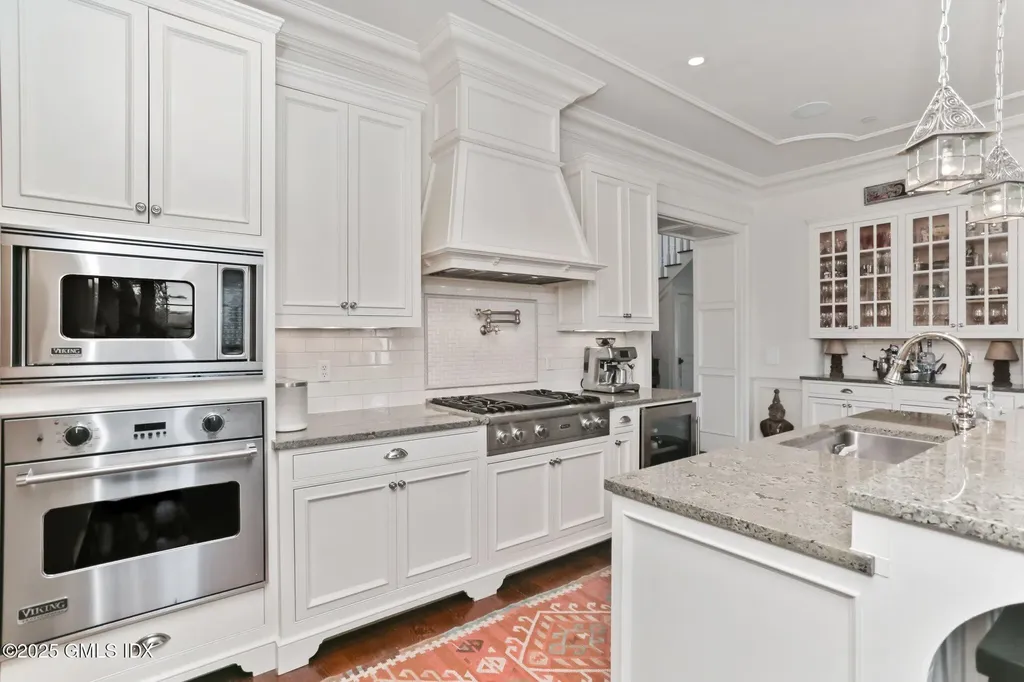 523 E Putnam Avenue Cos Cob CT 06807