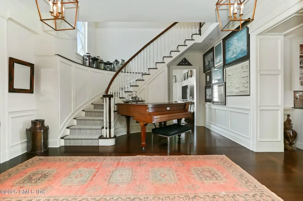 523 E Putnam Avenue Cos Cob CT 06807