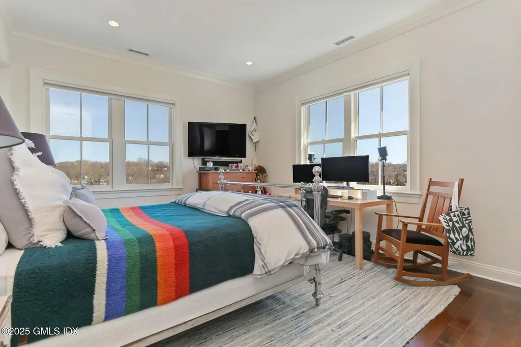 523 E Putnam Avenue Cos Cob CT 06807