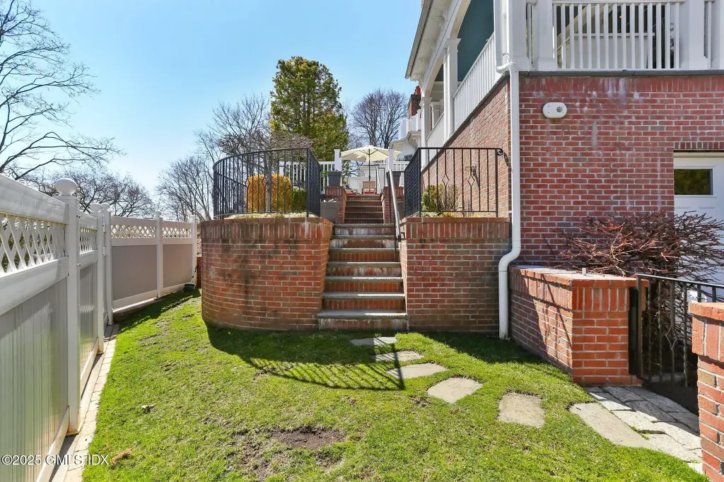 523 E Putnam Avenue Cos Cob CT 06807