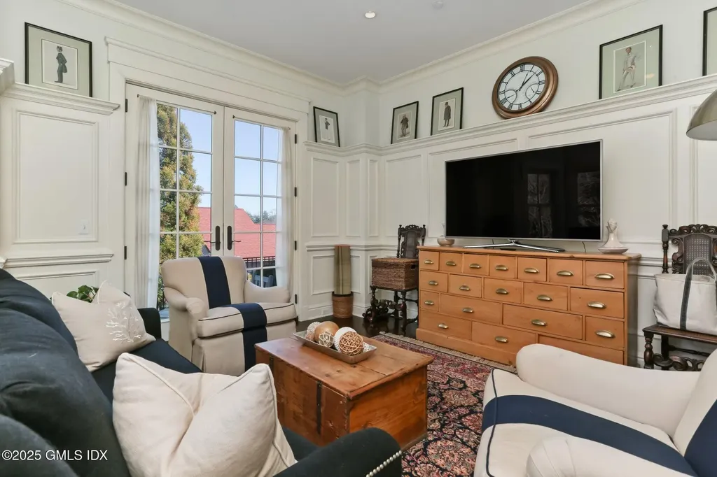 523 E Putnam Avenue Cos Cob CT 06807