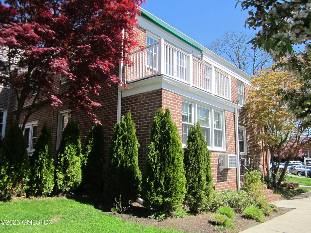 2 Putnam Park Greenwich CT 06830
