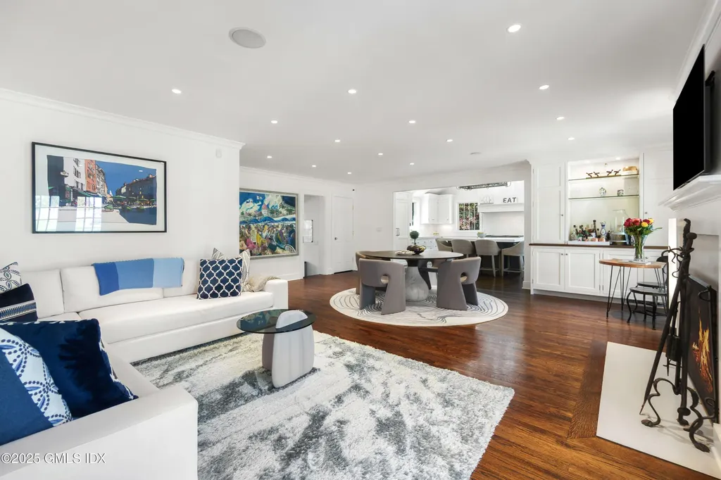 59 Hillside Road Greenwich CT 06830