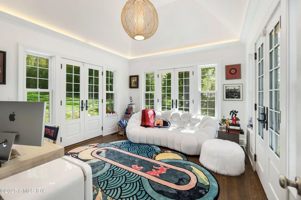 59 Hillside Road Greenwich CT 06830