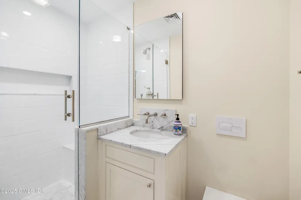 59 Hillside Road Greenwich CT 06830