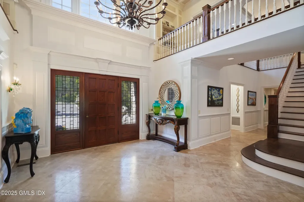 8 Chieftans Road Greenwich CT 06831