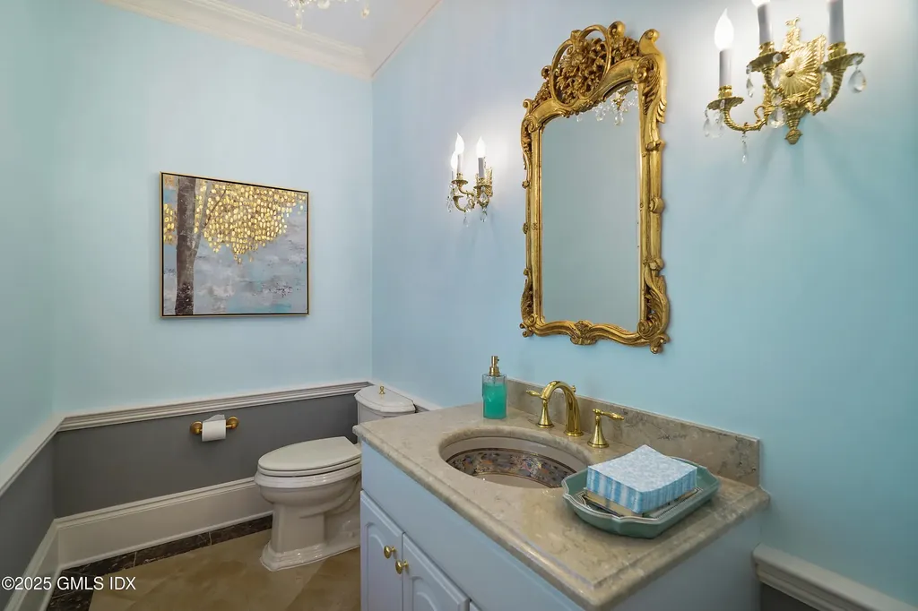 8 Chieftans Road Greenwich CT 06831