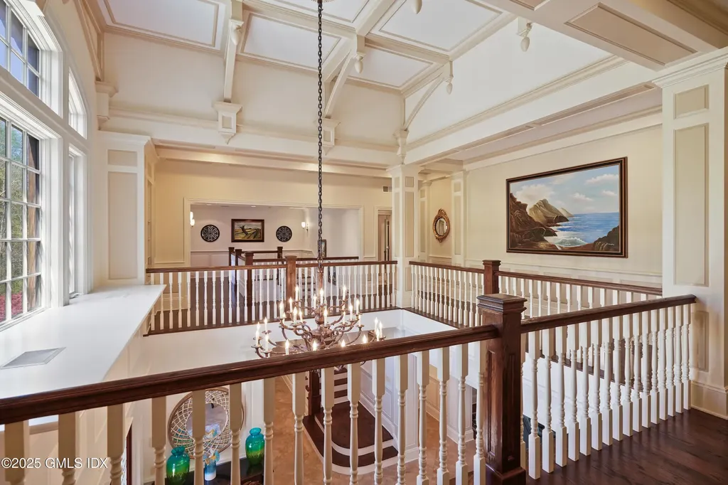 8 Chieftans Road Greenwich CT 06831