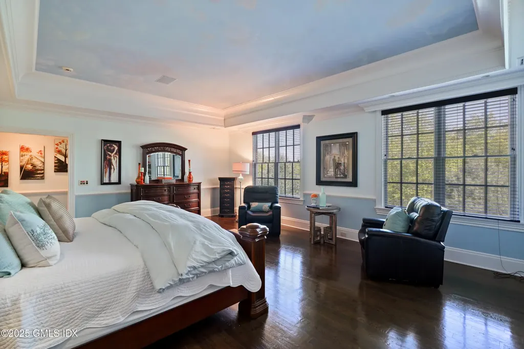 8 Chieftans Road Greenwich CT 06831